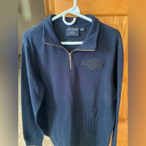 NWOT Men’s Harley tshirt/sweatshirt
Solid Black.